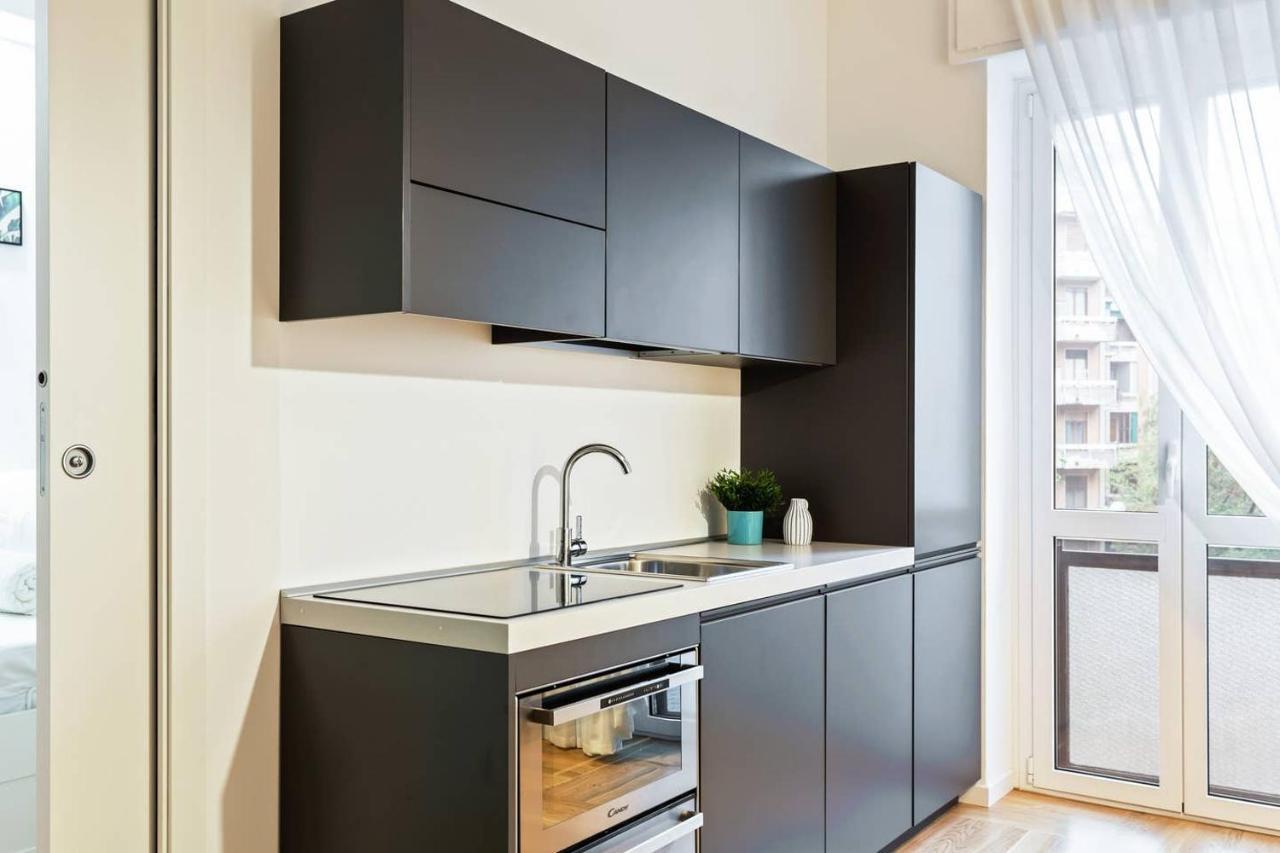 Appartement Design And New Flat In Navigli District à Milan Extérieur photo